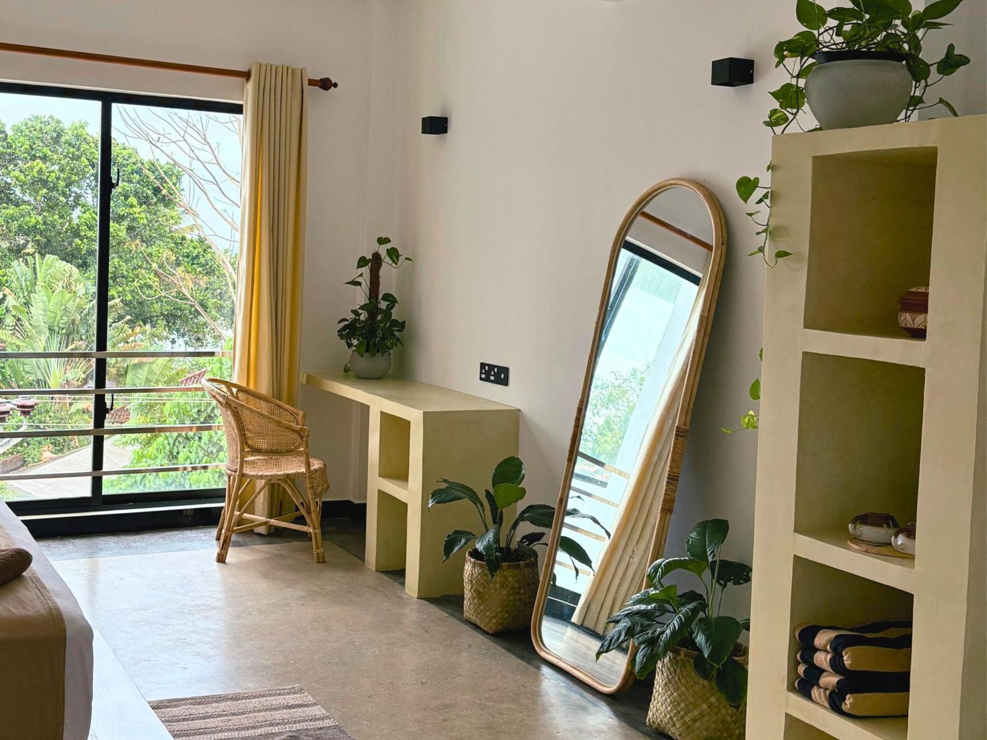 Calma - Surf, Yoga & Coffee On A Private Beach ディックウェラ エクステリア 写真